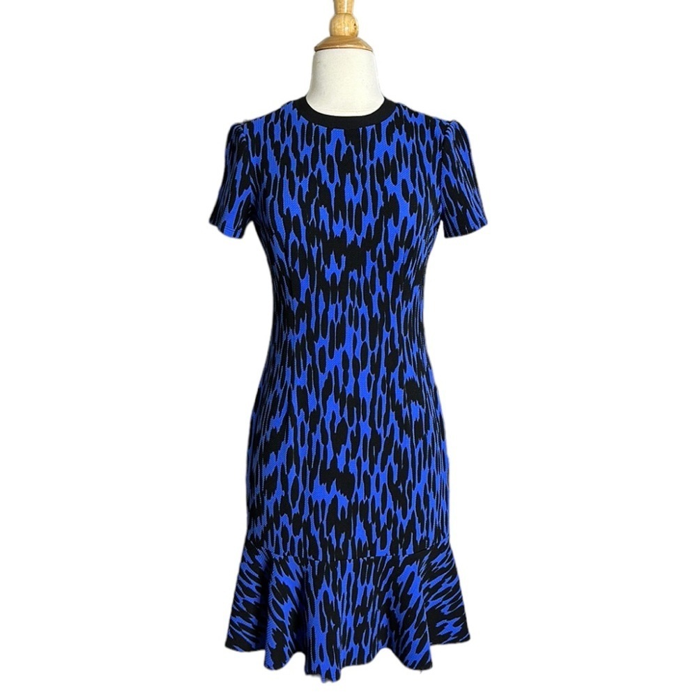 LONDON TIMES Form Fitting Dress Short Sleeve Flounce Dress‎ Career Wear 
4P